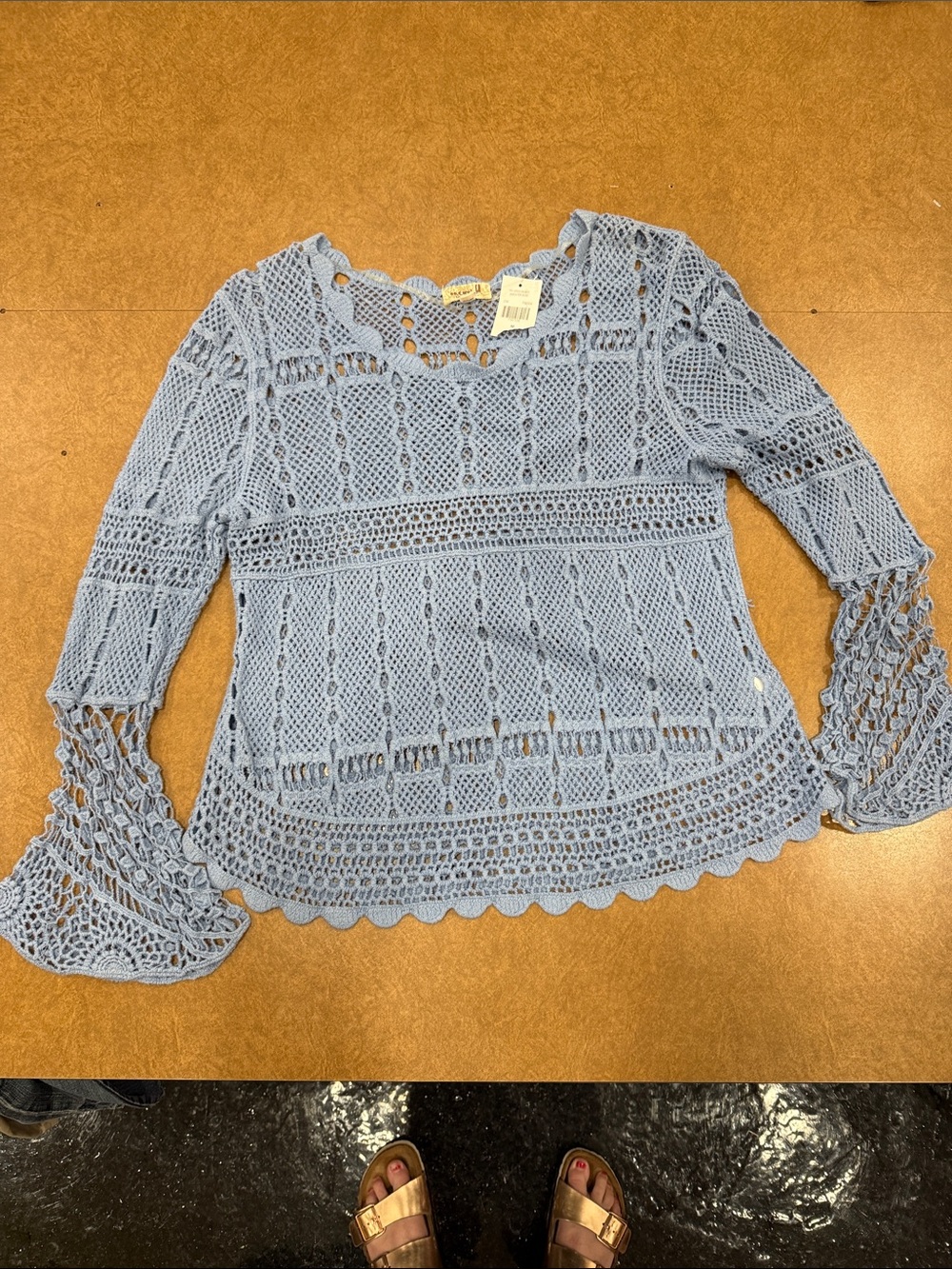 NWT Boho-chic ONE WORLD light blue crochet top with bell sleeves, size- Medium